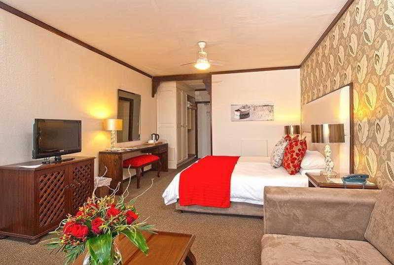 Knysna Log-Inn Hotel Экстерьер фото