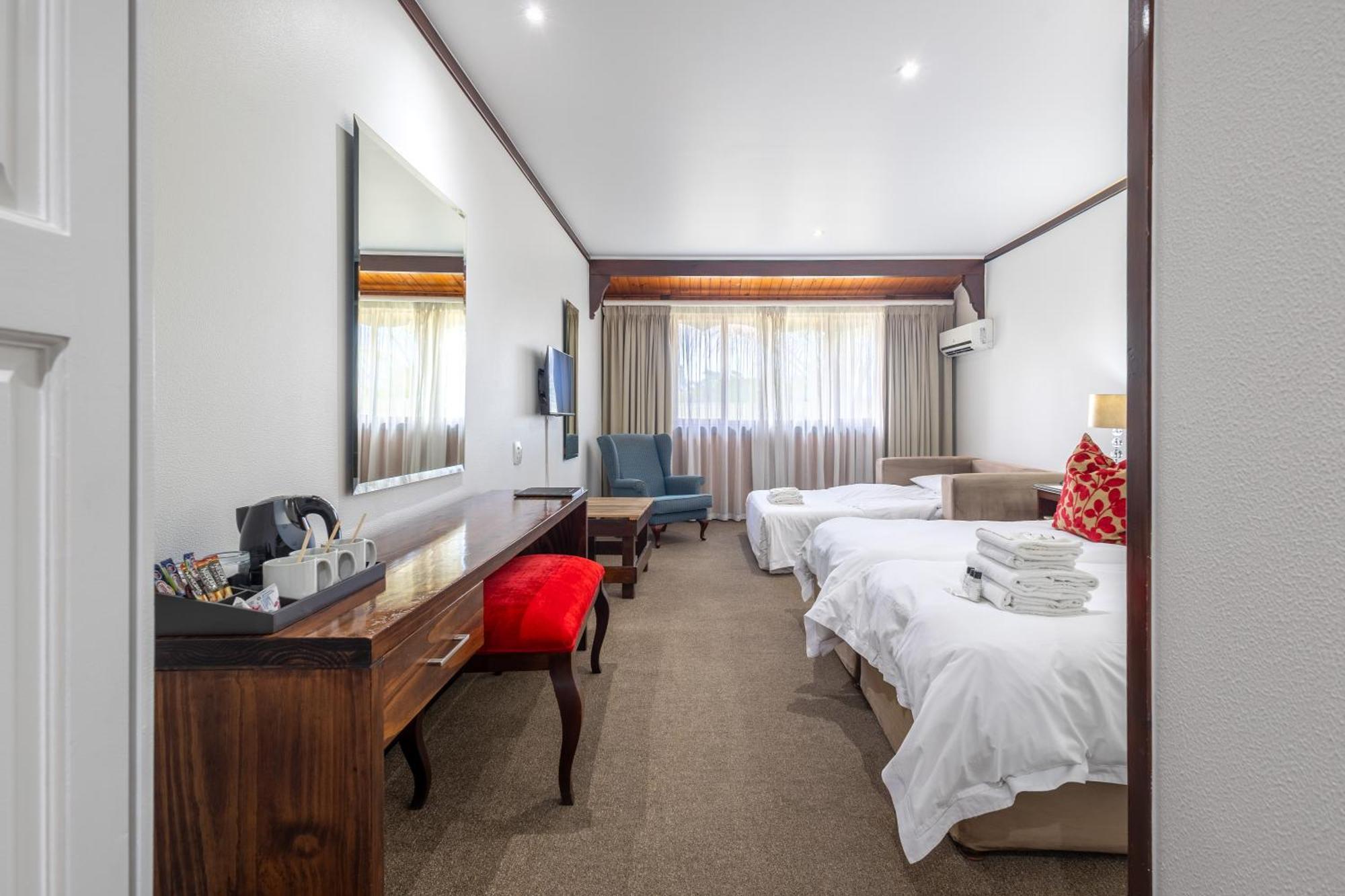 Knysna Log-Inn Hotel Экстерьер фото
