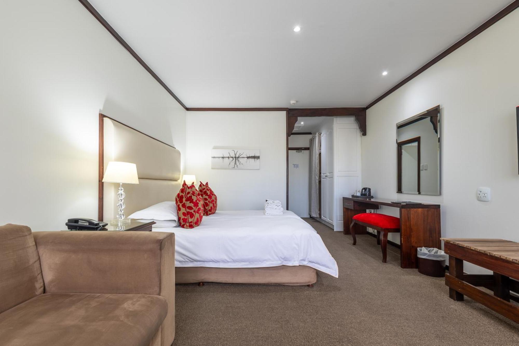 Knysna Log-Inn Hotel Экстерьер фото