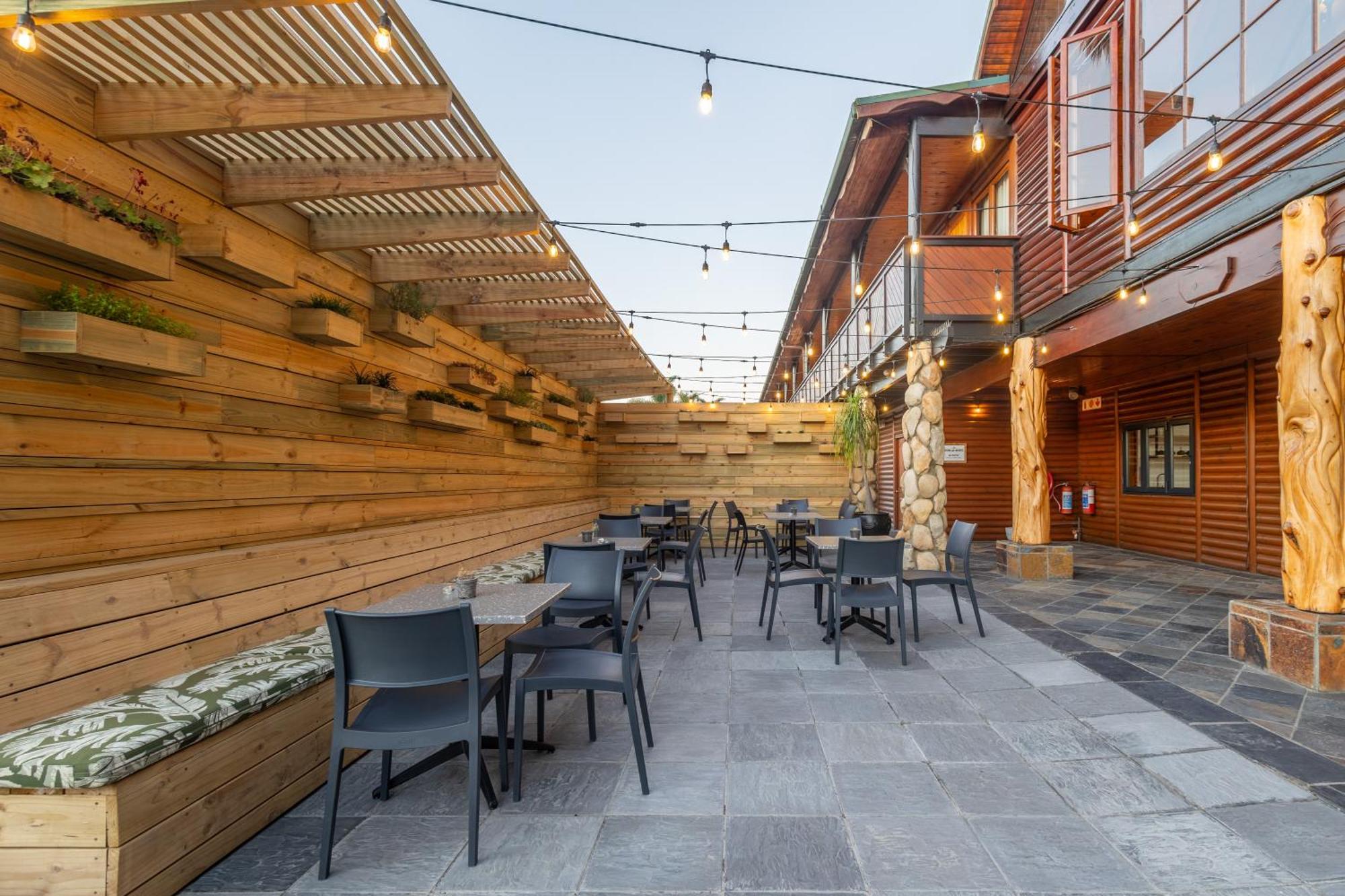 Knysna Log-Inn Hotel Экстерьер фото